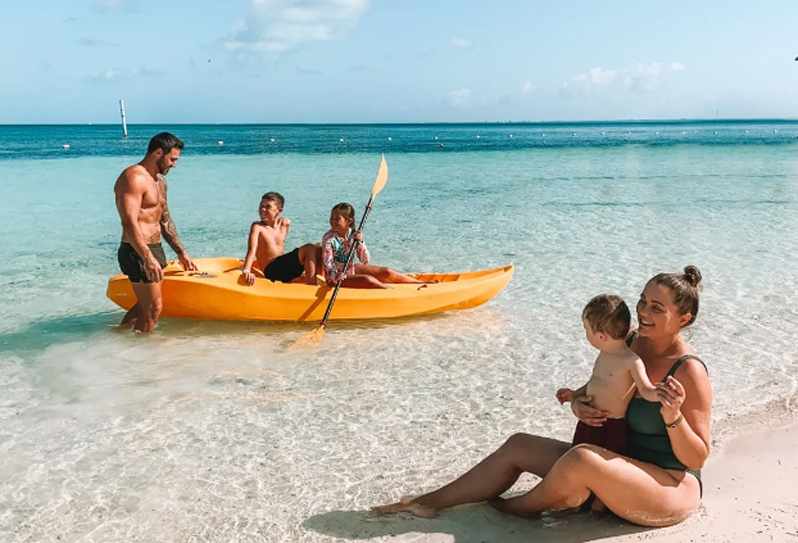 family1718397733.jpg